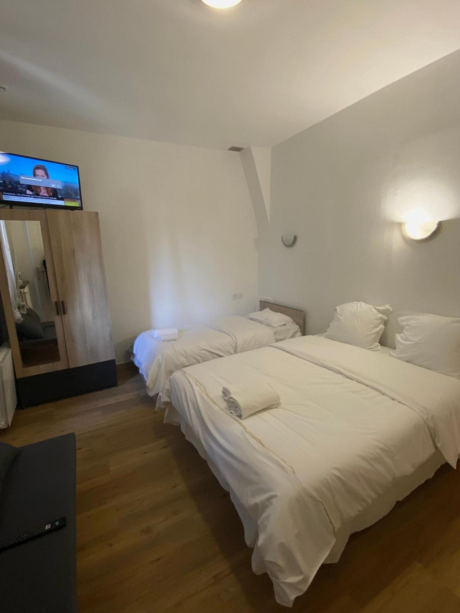 Hotel & Restaurant Isvara Breteuil Esterno foto
